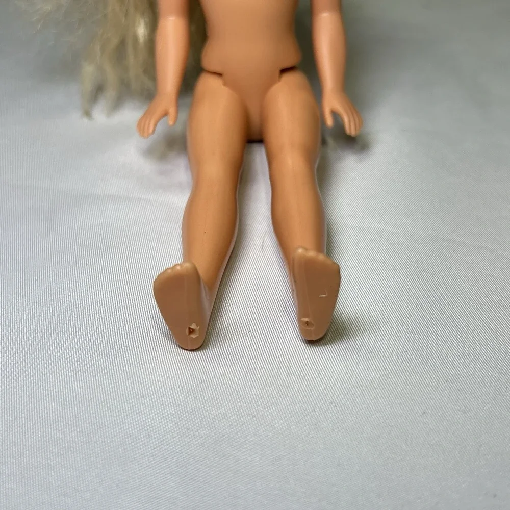 Vintage 1991 Barbie Stacie Littlest Sisters Doll Crimped Hair Bangs Pink Earring